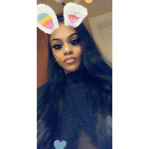 Meet your Posher, Kara